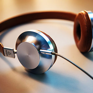 MOVE TO THE MUSIC: HOW MUSIC CAN SUPPORT MENTAL HEALTH IN AGING