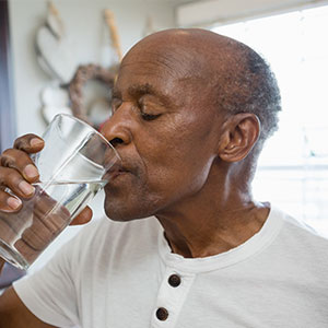 DRINK UP: THE IMPORTANCE OF STAYING HYDRATED FOR SENIORS 21 DRINK UP: THE IMPORTANCE OF STAYING HYDRATED FOR SENIORS