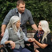 ADVANTAGES OF FAMILY CAREGIVERS IN SENIOR CARE