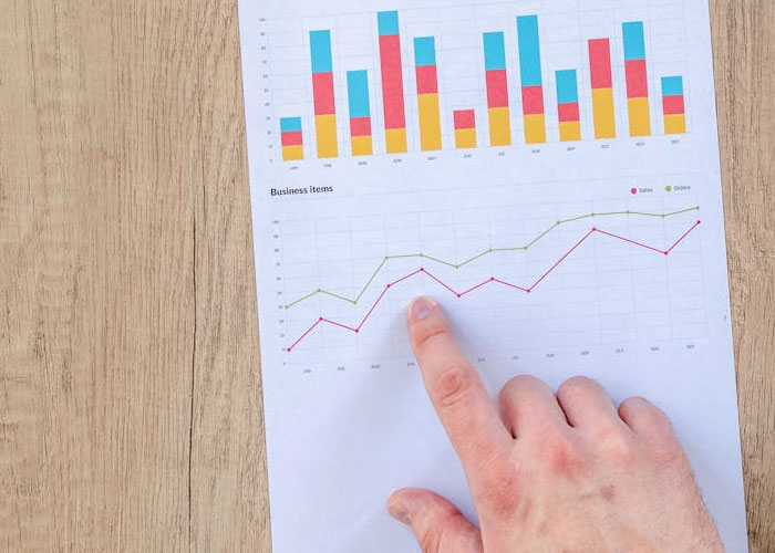 <strong>How Much Do Franchise Owners Make? Understanding Franchise ROI</strong>