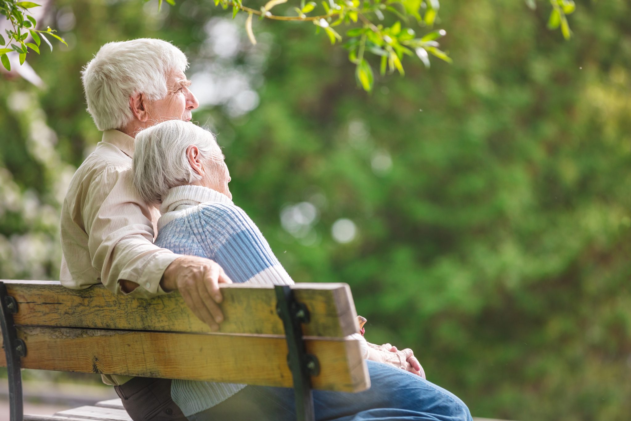 WOULD YOU RECOGNIZE SIGNS OF DEPRESSION IN OLDER ADULTS? HOW YOU CAN HELP