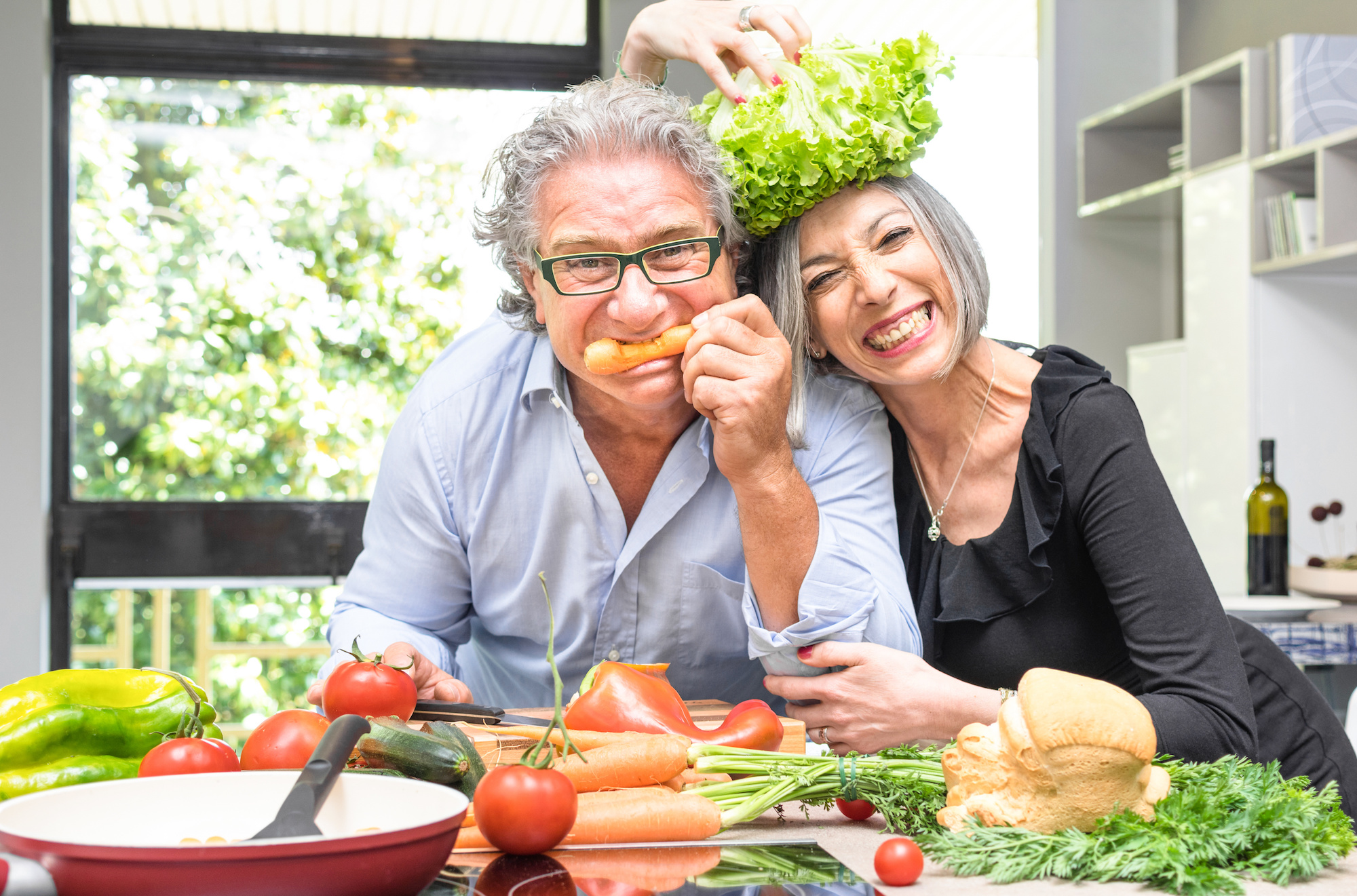 WHAT YOU NEED TO EAT AS YOU AGE