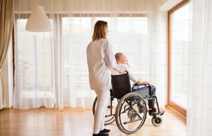 SPRING CLEANING AND ALLERGIES: CREATING A HEALTHIER HOME FOR SENIORS IN HOLLYWOOD