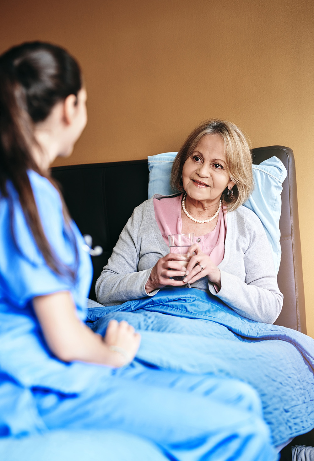 Tacoma 24 Hour Home Care Caregiver with client
