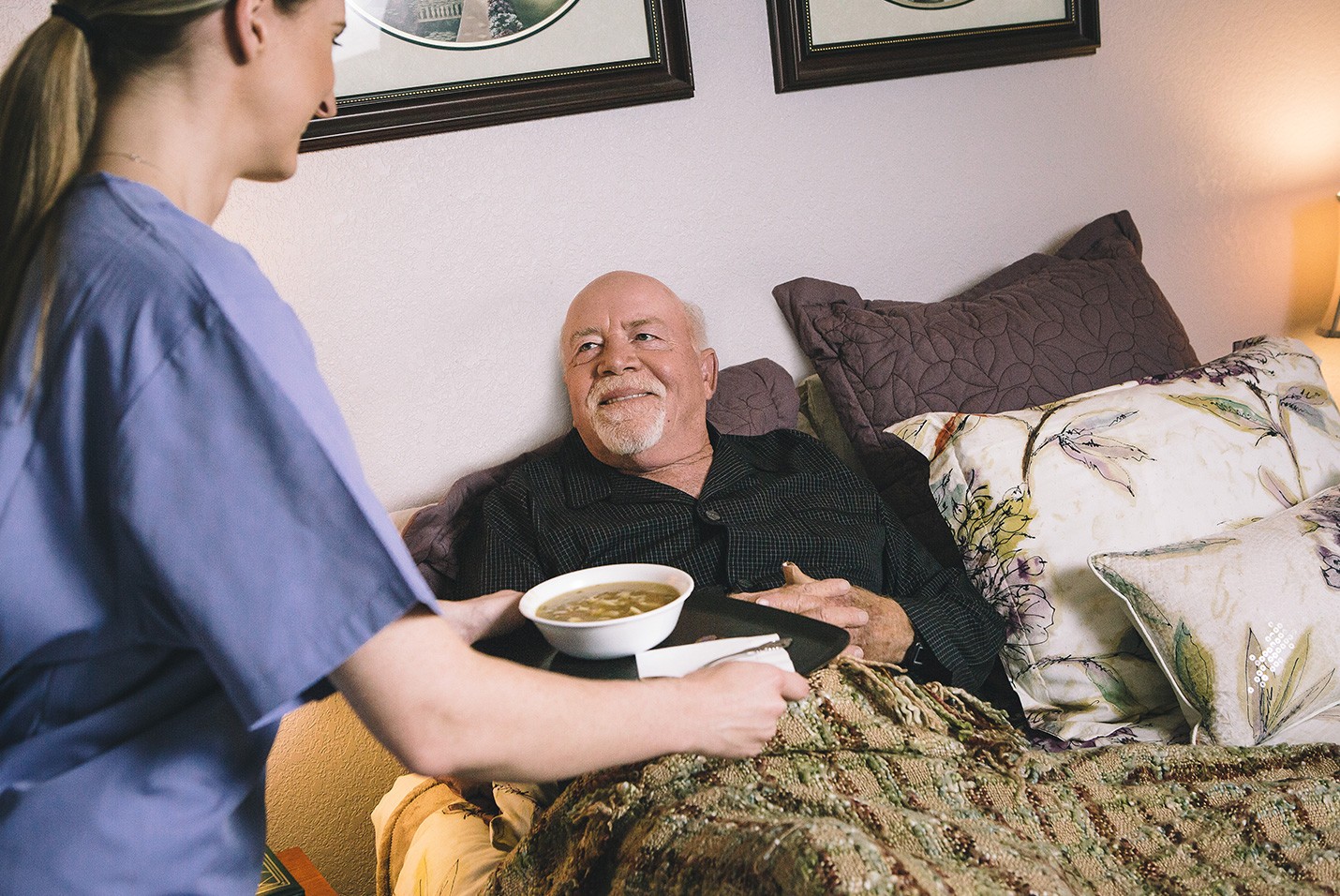 Benefits of In-Home Care for Seniors with Alzheimer’s Disease