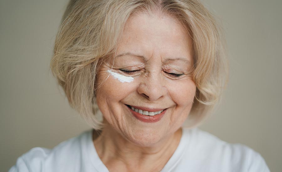 Common Skin Issues in the Elderly + Top Skin Care Tips
